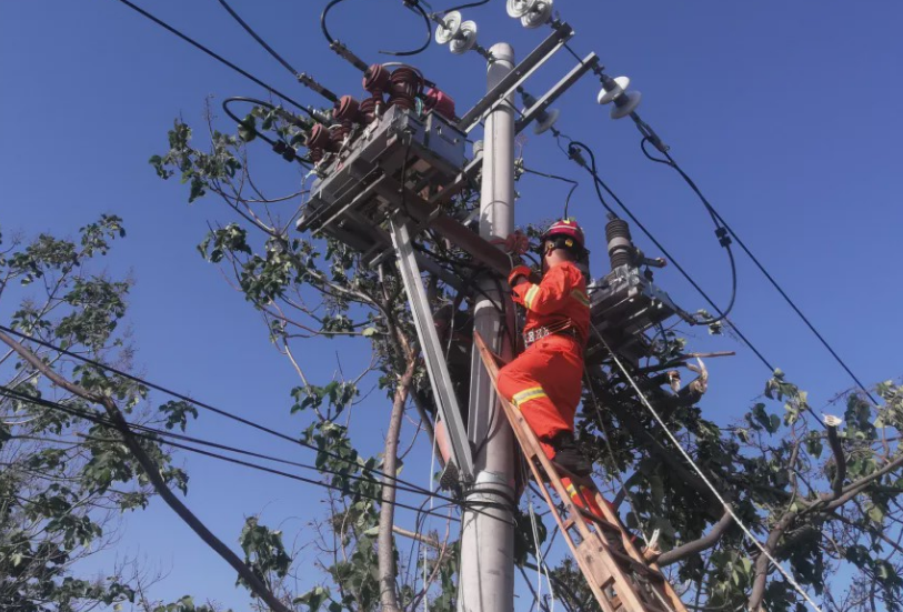 建筑電工證和電工證有什么區(qū)別?成都哪里可以報?