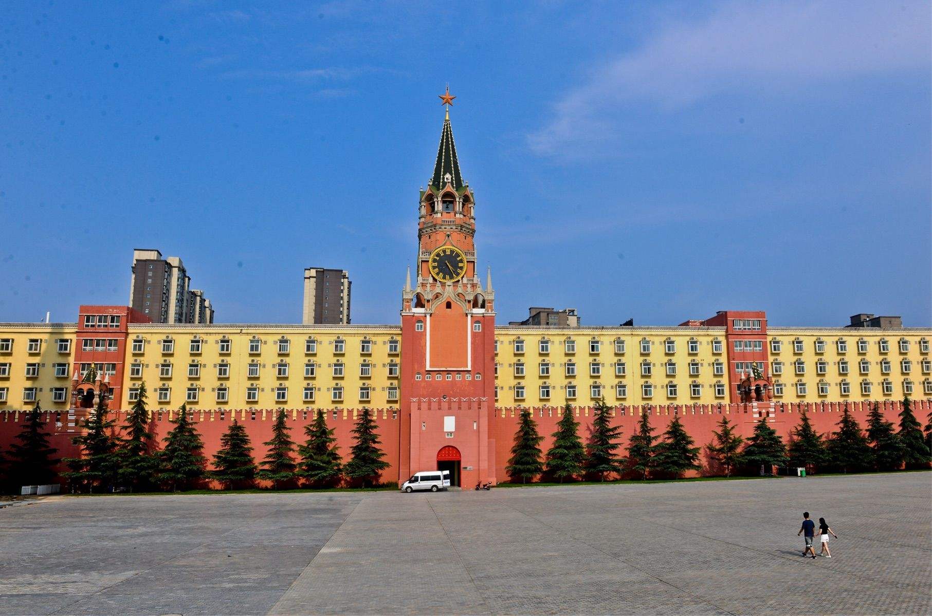 鄭州大學西亞斯國際學院(張雪峰談鄭州西亞斯學院學費)-圖1
