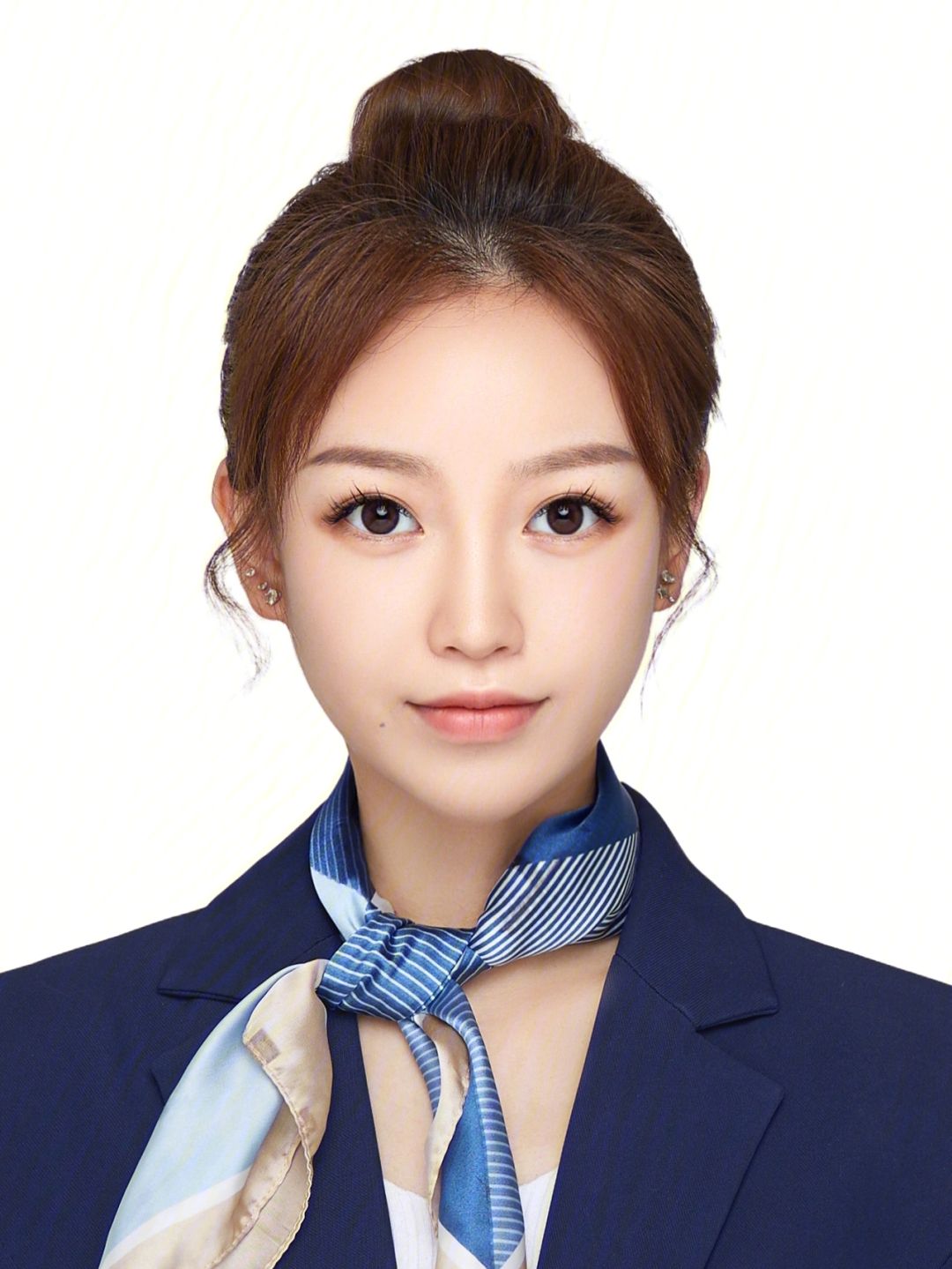 空乘能干到多大年齡(張雪峰談空乘專業(yè))-圖1