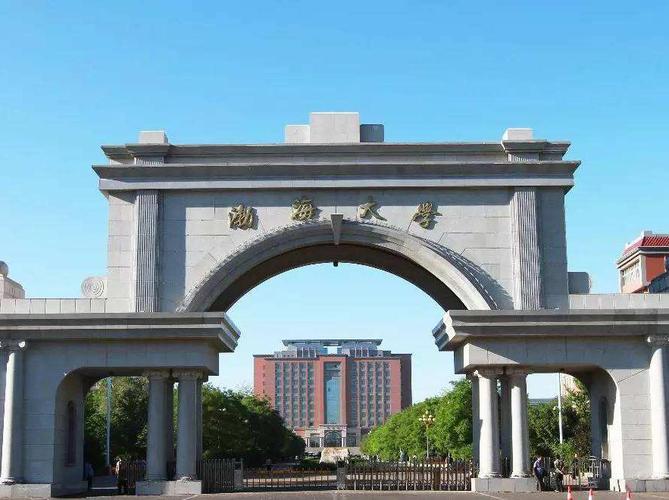 渤海大學怎么樣(女生最吃香的十大專業)-圖1