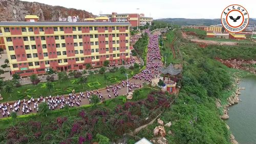 云南建水封閉式學(xué)校-圖1