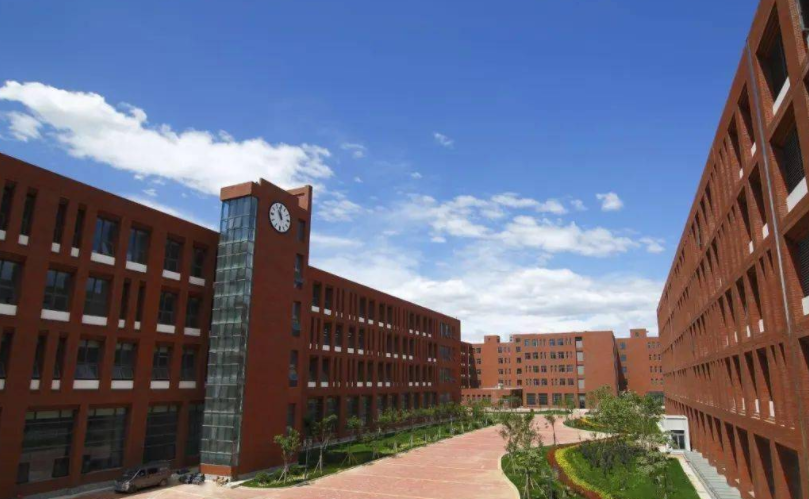 北京比較好的公辦二本大學(xué)-圖1