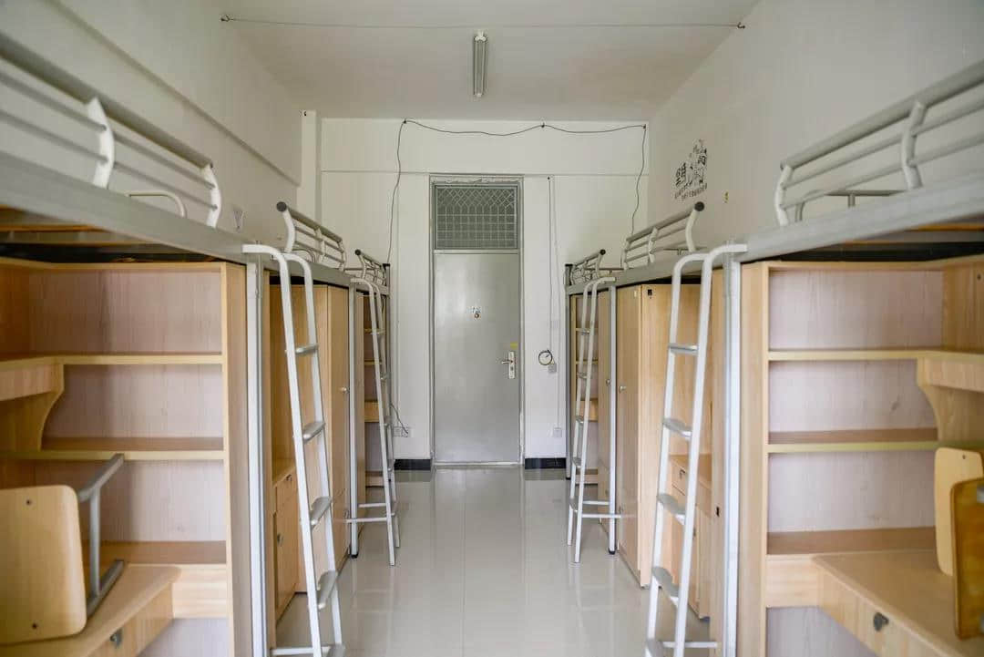 貴州交通職業技術學院宿舍-圖1