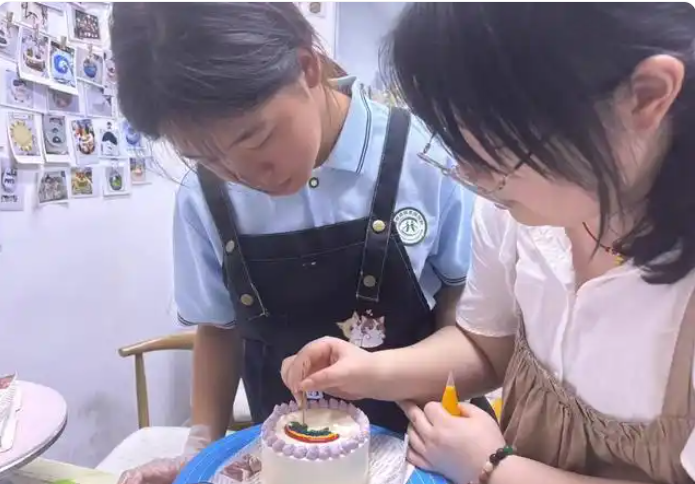 重慶糾正叛逆的學(xué)校在哪里-推薦環(huán)帝錦輝青少年素質(zhì)教育基地-圖5