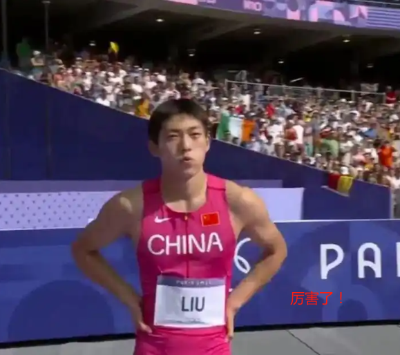 厲害了！江蘇大學生60米欄跑出7.53酷似劉翔-圖1